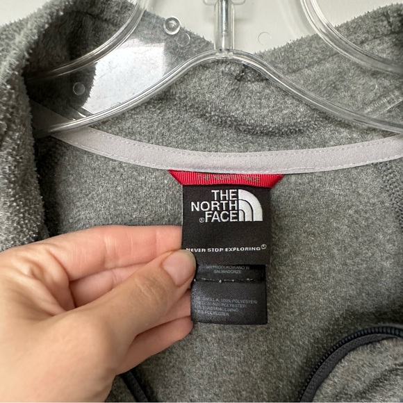 The North Face Men’s Fleece Pullover - Picture 5 of 6